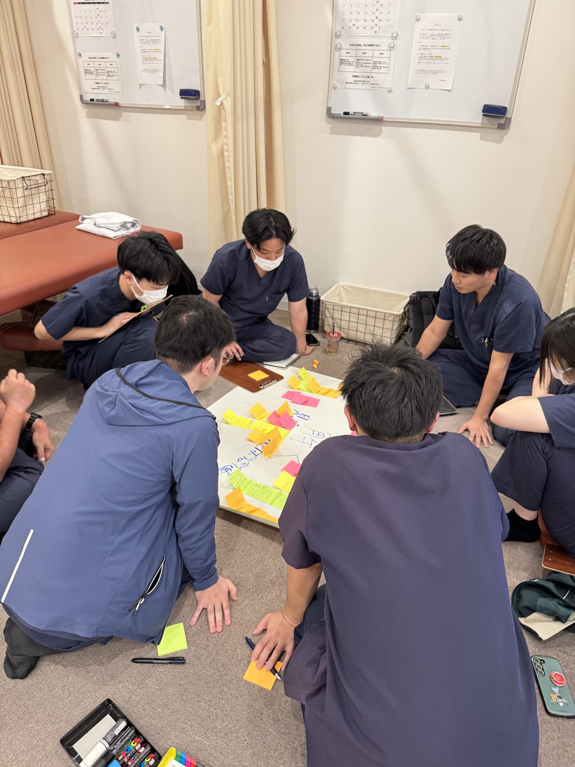 なぜ整体は”1つの症状”だけでなく”全身の複数症状”に効くのか ── Woolf 中枢感作理論から読み解く痛みネットワークの脱感作プロセス