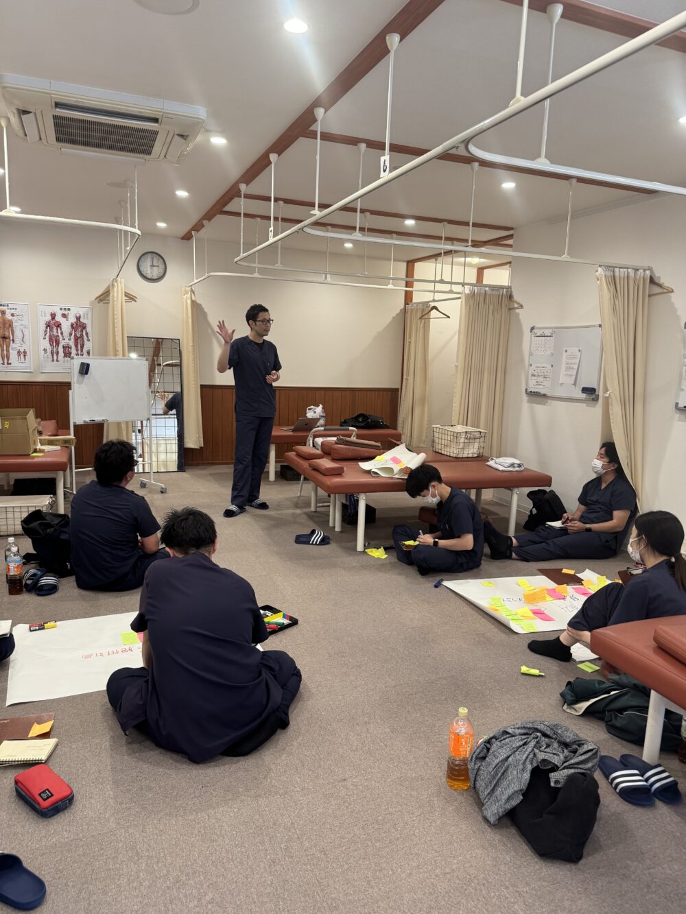 なぜ整体は”繰り返し”で身体が変わるのか ── 神経可塑性の10原理から読み解く頭痛・首肩痛・体幹回旋の共通構造